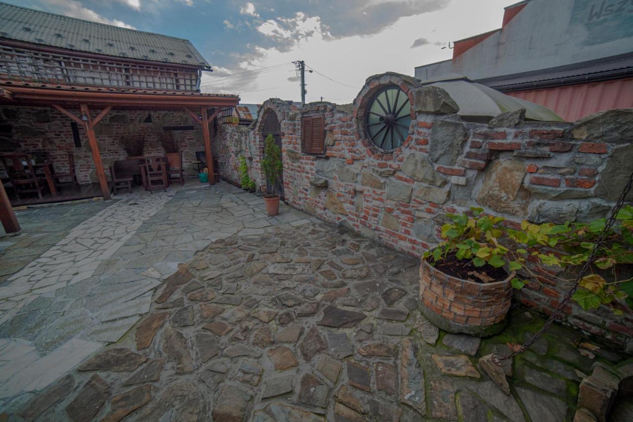 Apartamenty Przy Gorskich Rzekach Nowy Targ Bagian luar foto
