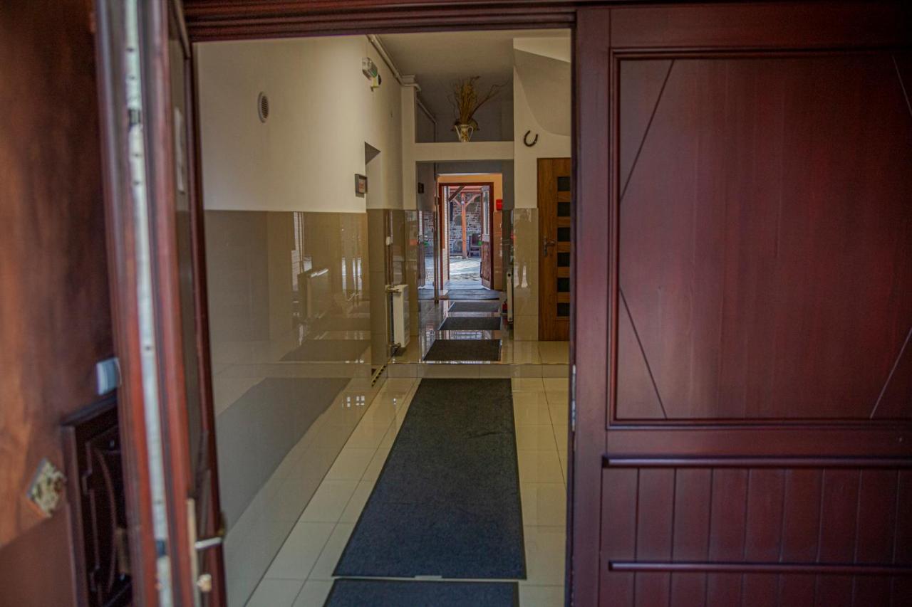 Apartamenty Przy Gorskich Rzekach Nowy Targ Bagian luar foto
