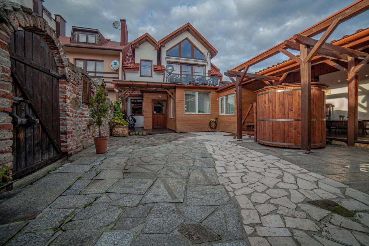 Apartamenty Przy Gorskich Rzekach Nowy Targ Bagian luar foto